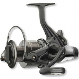 Daiwa Naviják Black Widow BR 5000A